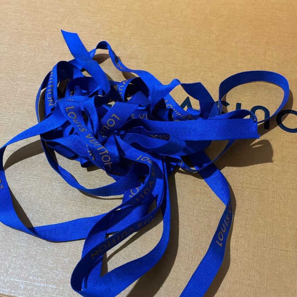 Louis Vuitton Ribbon